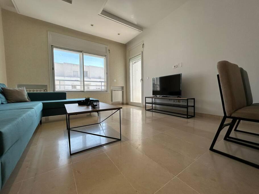 Cosy Et Spacieux, Avec Balcon أريانة المظهر الخارجي الصورة